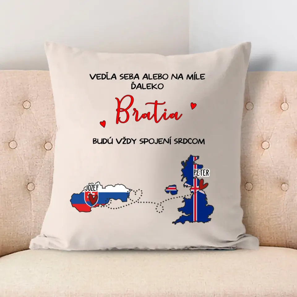 Vedľa seba alebo na míle ďaleko