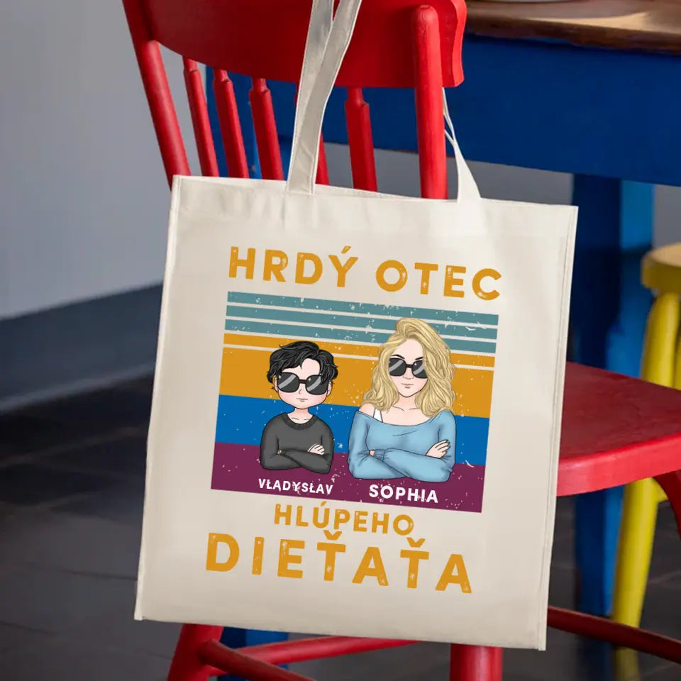 Hrdý otec hlúpeho dieťaťa