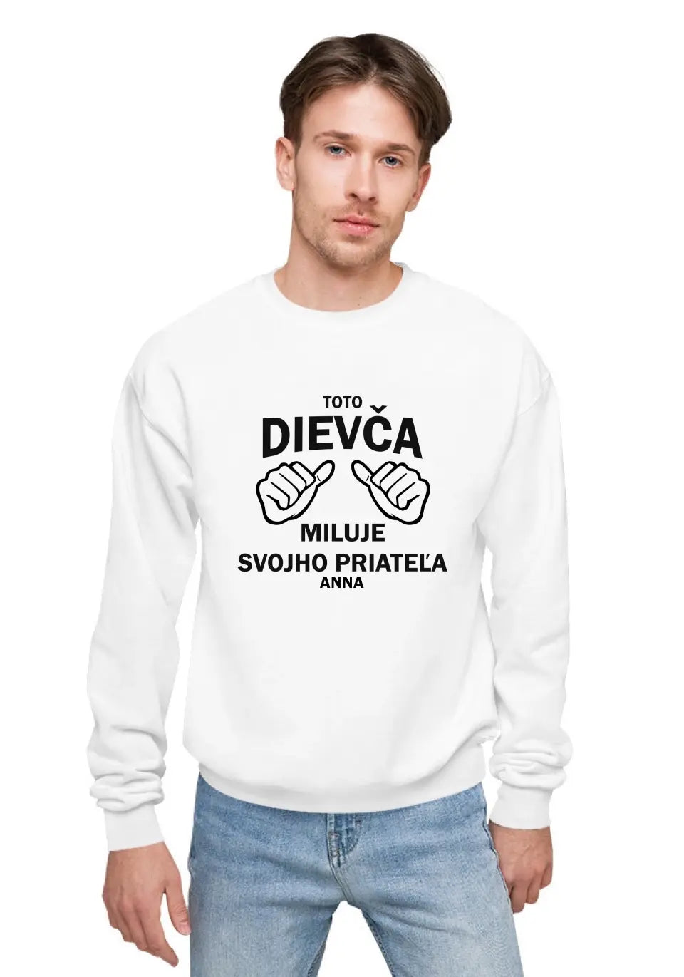 Toto dievča miluje svojho priateľa