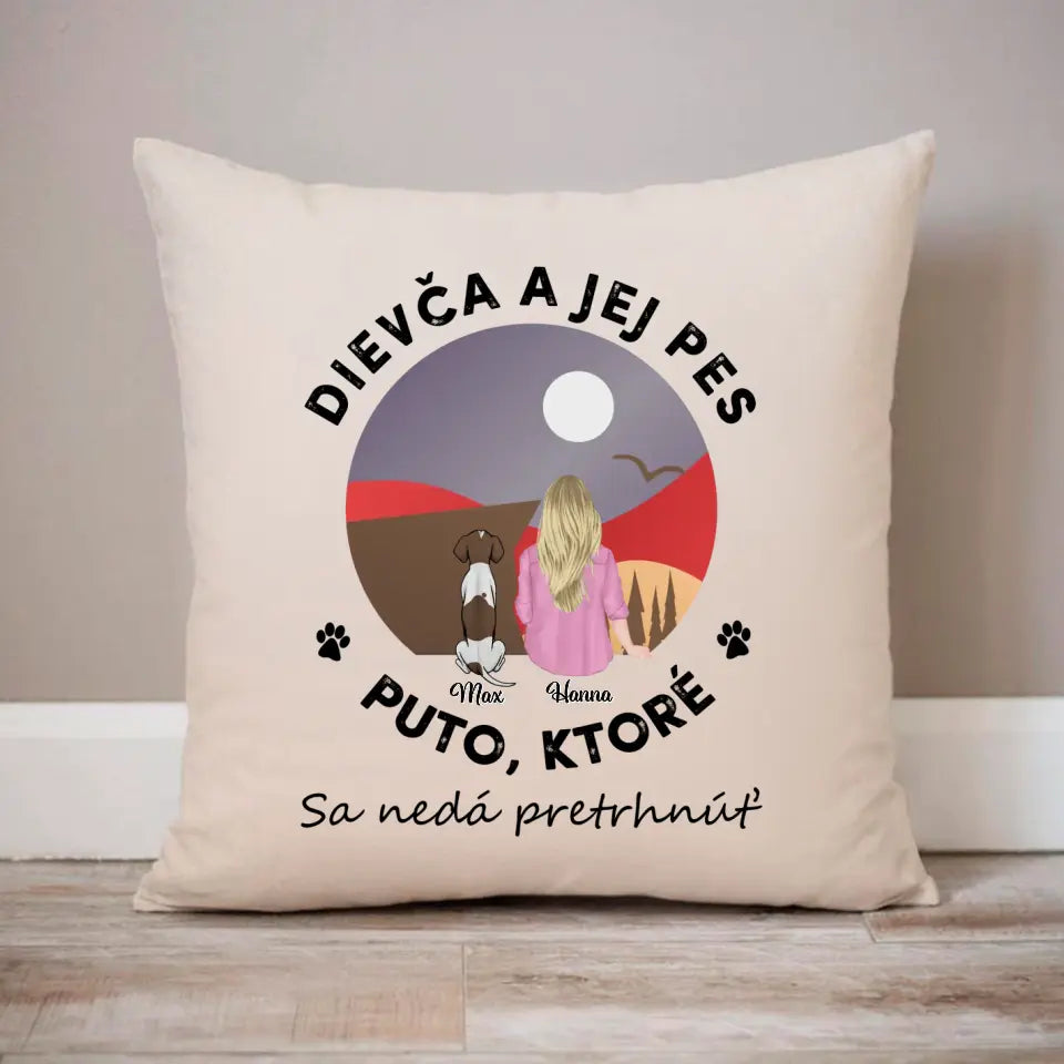 Dievča a jej domáci miláčik