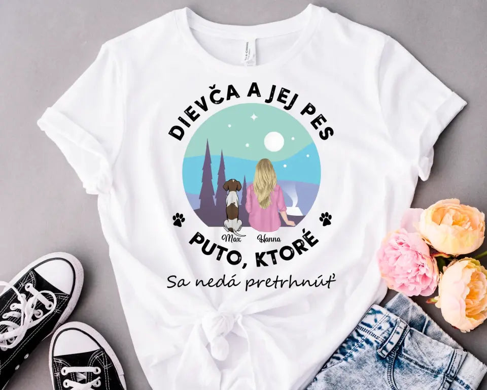 Dievča a jej domáce zvieratá