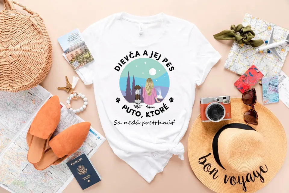 Dievča a jej domáce zvieratá