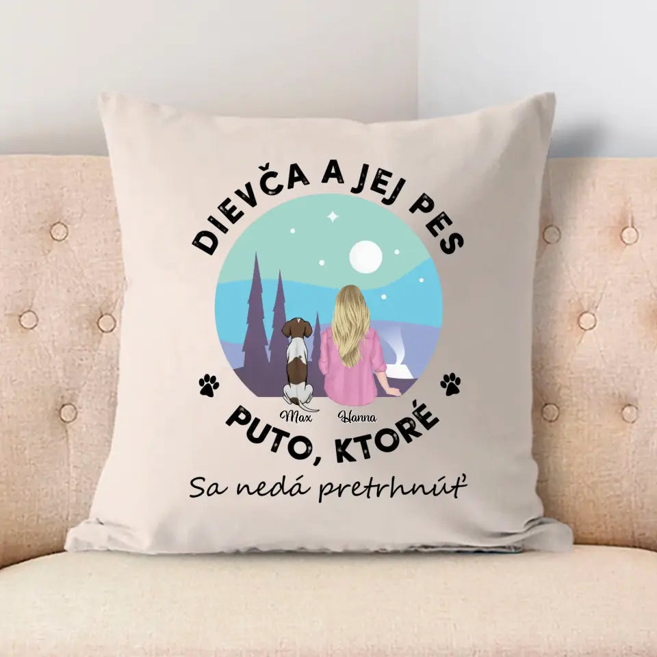 Dievča a jej domáce zvieratá