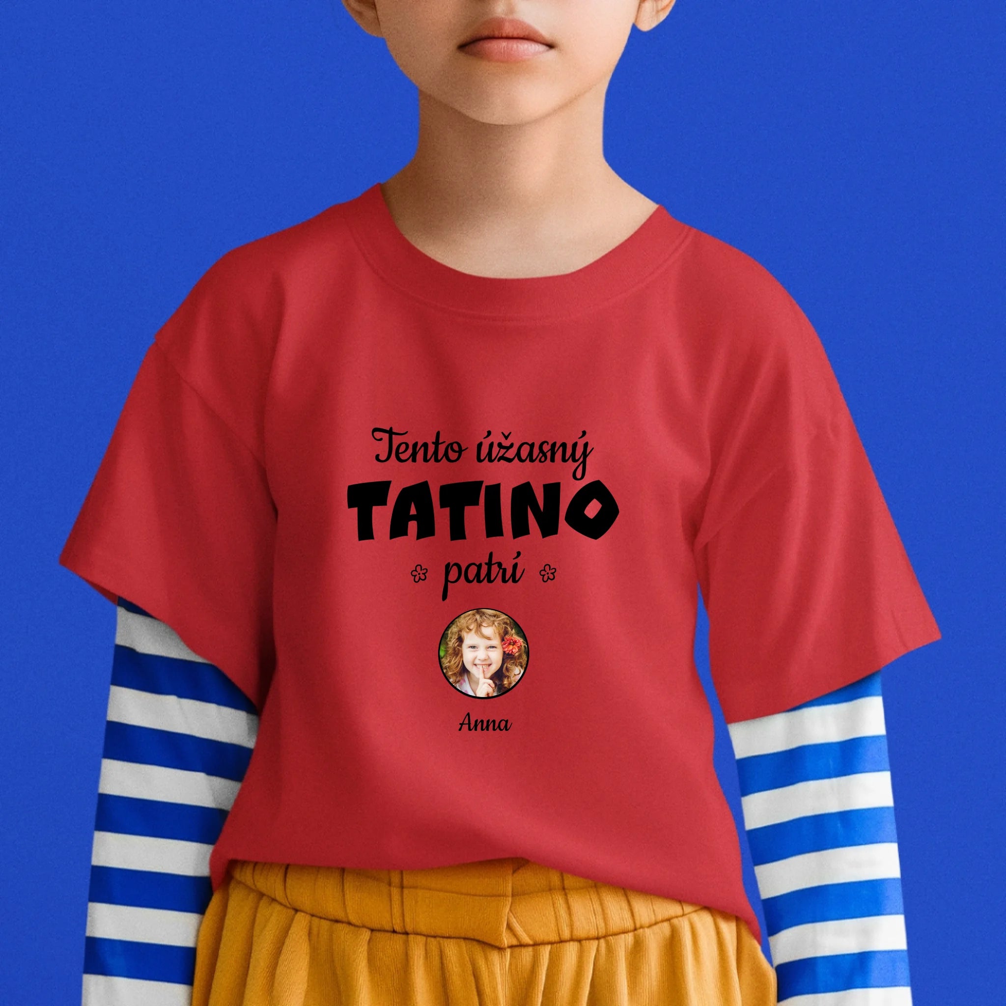 ребенок красный