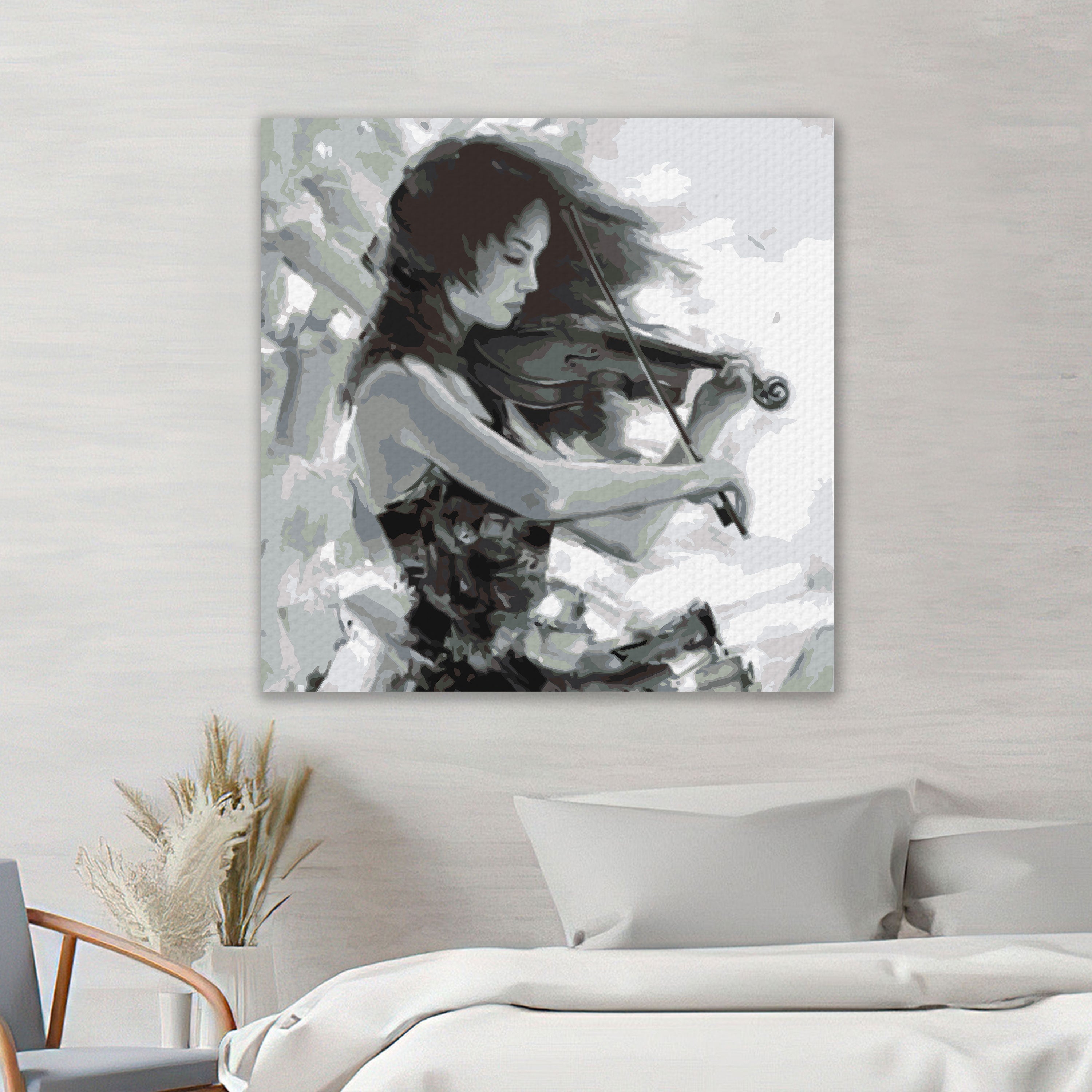 Žena hrajúca na husle