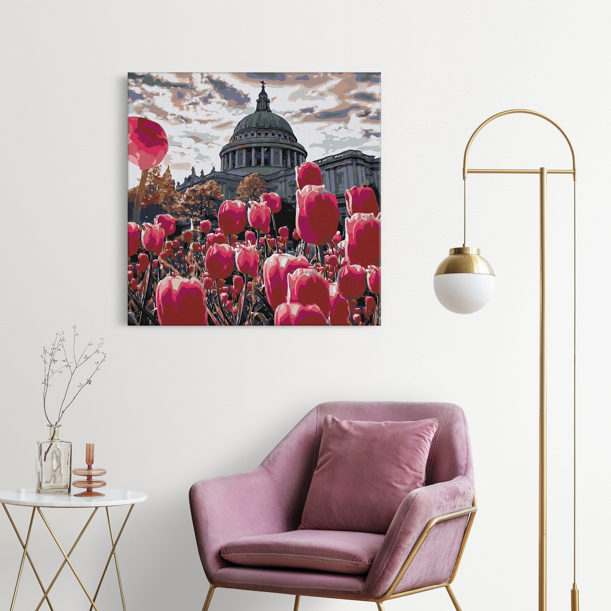 Tulipánová posteľ