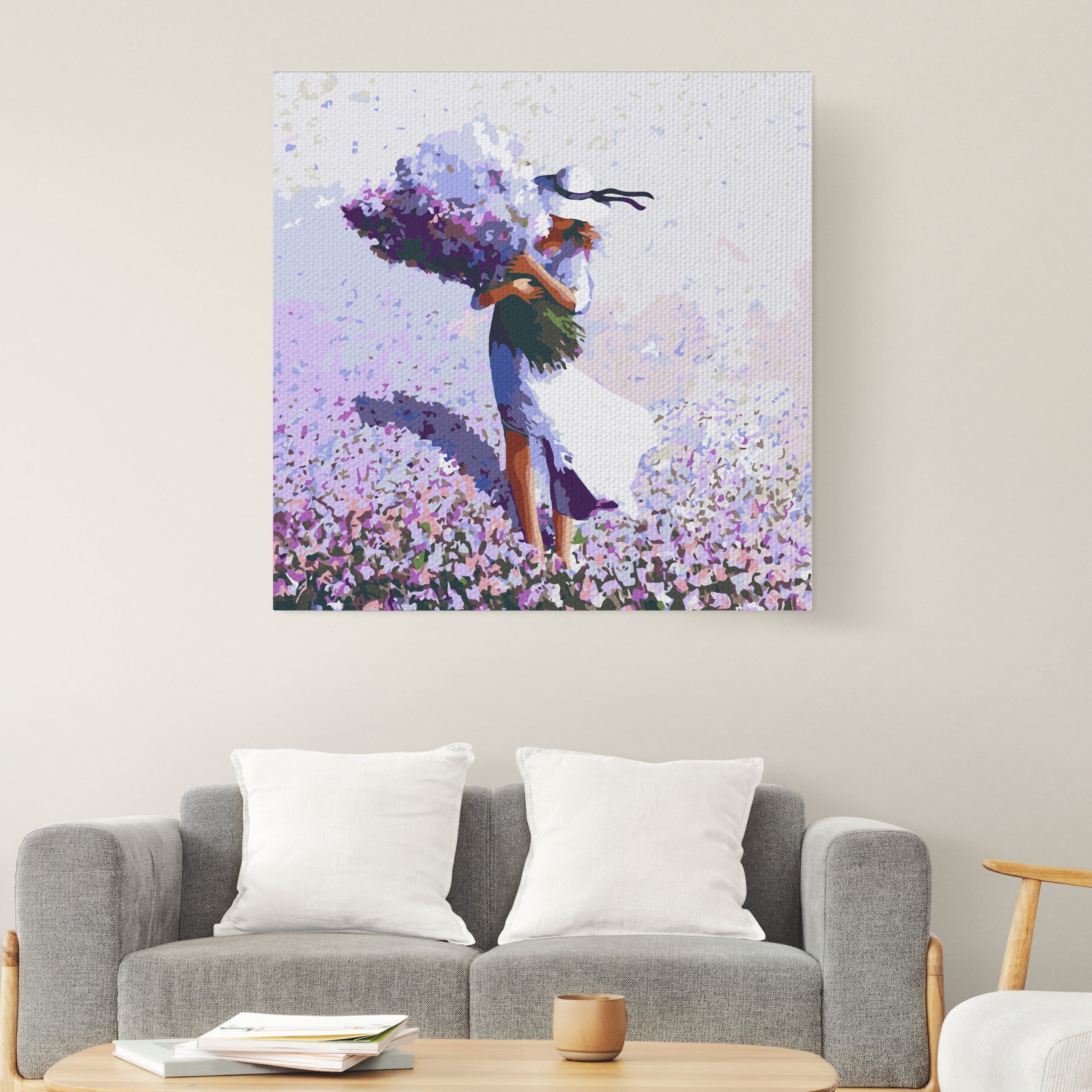 Žena v kvetinovom poli