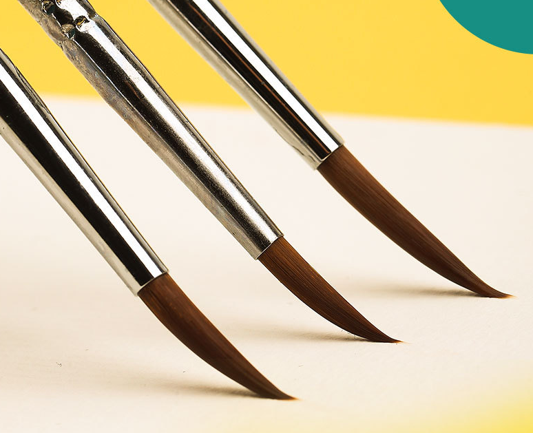 Profesionálne Drevené Kefy - 11 Ks.