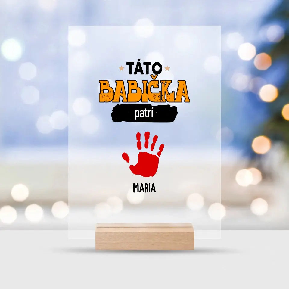 Táto babička patrí